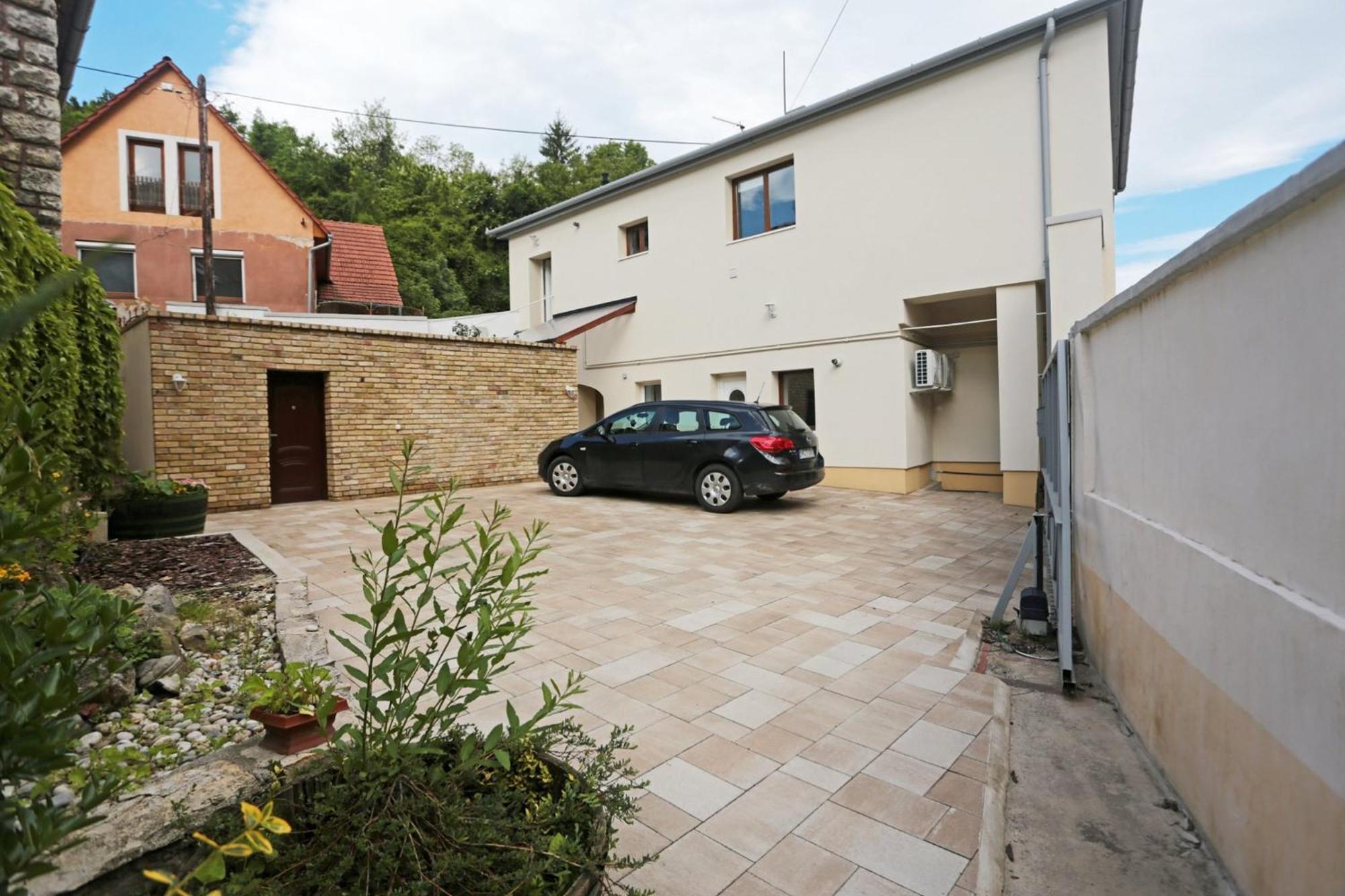 Jókai 19 Vendégház Veszprém Exterior foto