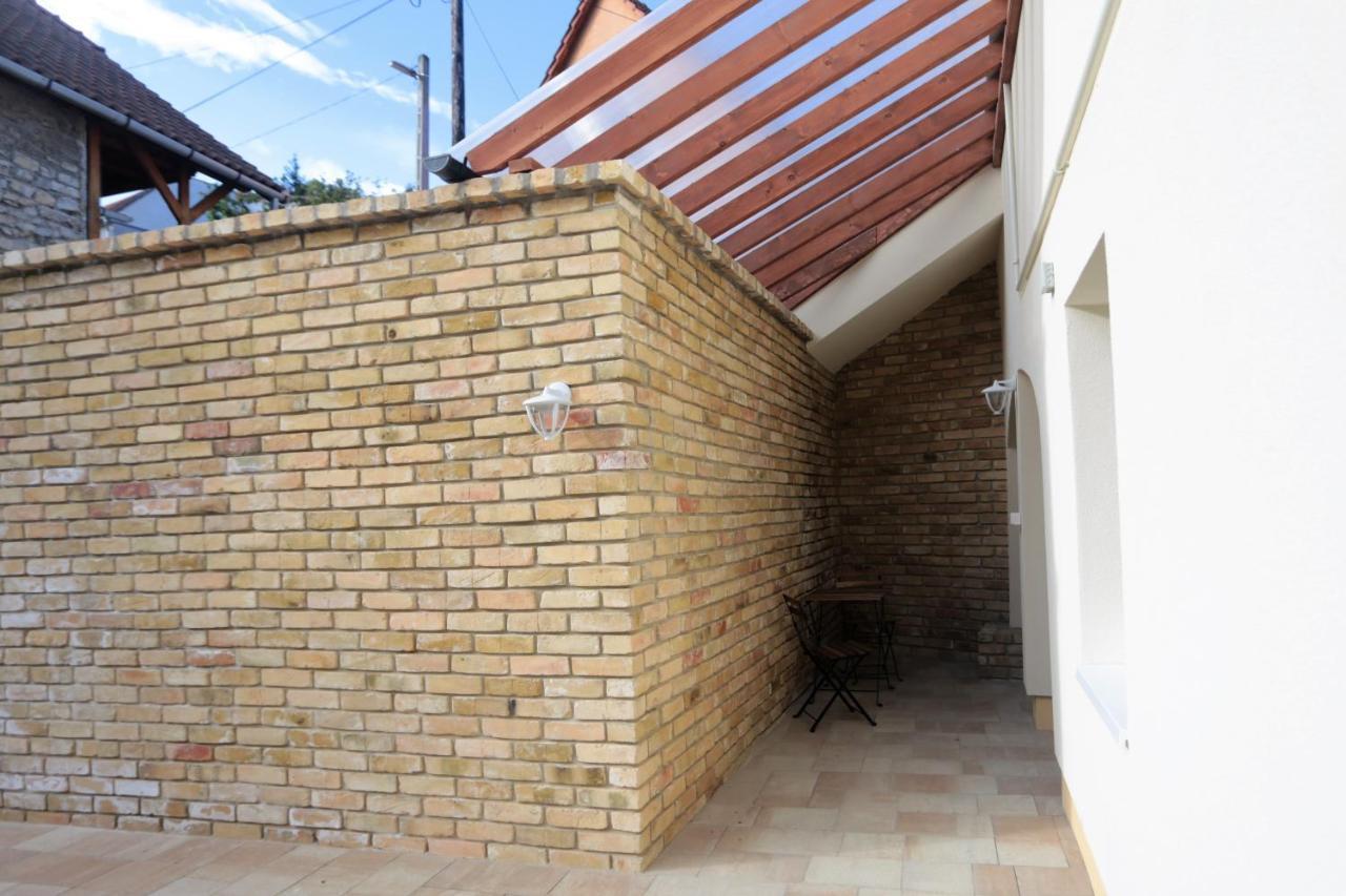 Jókai 19 Vendégház Veszprém Exterior foto
